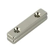 MAGNET Neodīma NdFeB, 50x10x5mm, ar diviem 5mm caurumiem

 CPM50105M.jpg