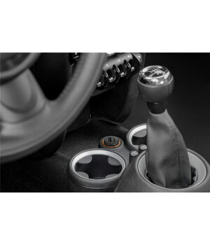 Divkāršais USB automašīnas ātrās uzlādes adapteris USB-C™ PD (Power Delivery) (45 W)

 AIMUSB45+5.jpg