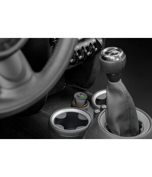 Divkāršais USB ātrās uzlādes lādētājs USB-A 3A, USB-C 3A 5V 48W

 AIMUSB24+2.jpg