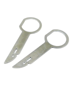 AUTO RADIOSTAČIJAS ATSLĒGAS Audi / VW / Mercedes

 ISTMR14.jpg