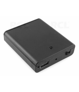BATERIJU TURĒTĀJS 4xR6, slēdzis, USB ILAB18USB.jpg