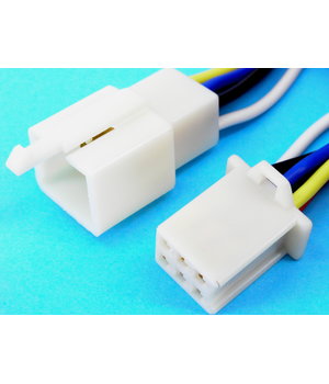 6-kontaktu savienotājs (mātīte + tēviņš) ar vadu

 CJ506L.jpg