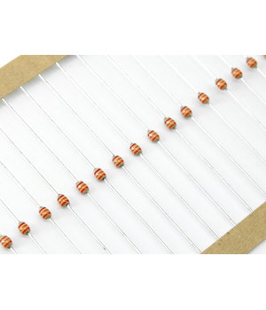 KONDENSATORS MLR 3,3 nF X7R 50 V +-10 % aksiāls

 KLXXX_A.jpg