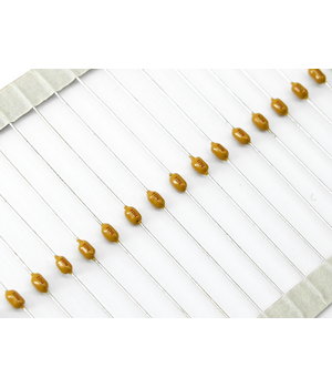 MLR kondensators 0,1 µF Y5V 50 V ±20 % aksiāls

 KL510Z_A.jpg