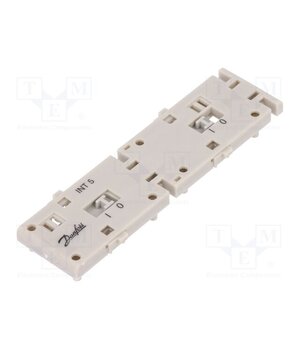 INT 5 Mechanical interlock; front; CI 5 Wx0RRV3Is5xOrPRwlyVQ2Qbchz6F70kMMjsHCkAAay4