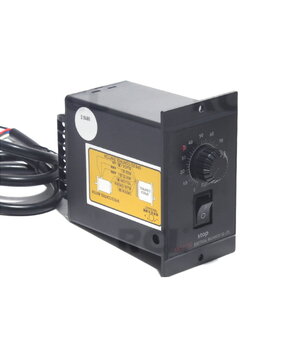 GALIOS / ĮTAMPOS (variklių greičio) reguliatorius 220VAC 400W US-52 ABREG08.jpg