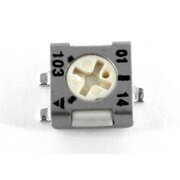TRIMMER 1 kΩ horizontāls L=5mm SMD

 RDSXXXH5.jpg