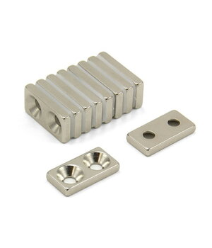 MAGNET Neodymium NdFeB, 30x10x3mm, with two 4mm holes CPHM10303.jpg